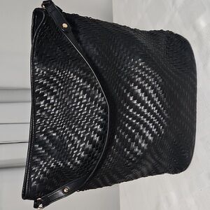 Deux Lux Black Woven Bucket Tote shoulder bag